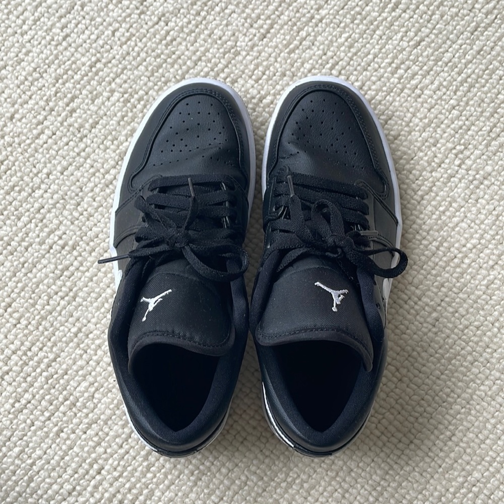 Womens Air Jordan 1 Low Black 7.5